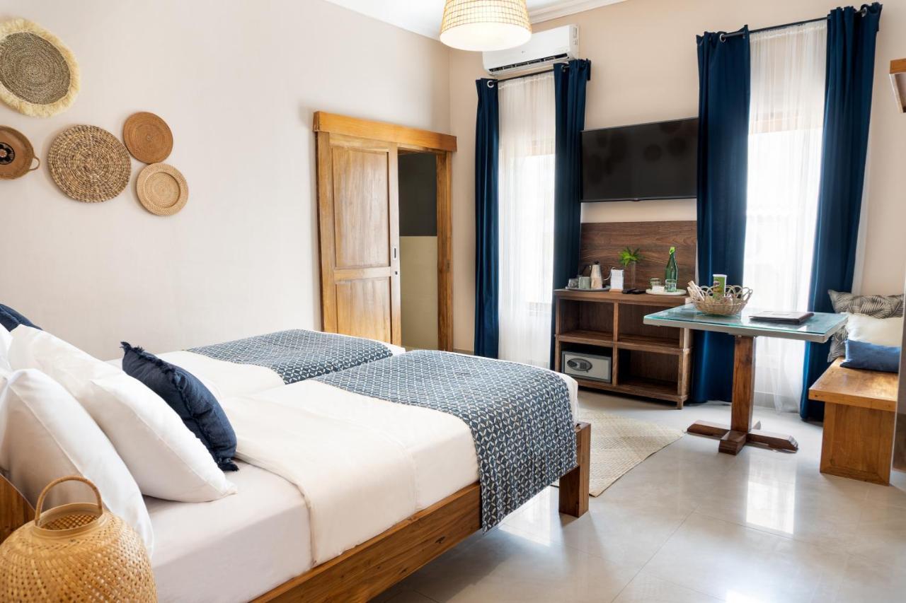Pesona Beach Resort & Spa Gili Trawangan Luaran gambar