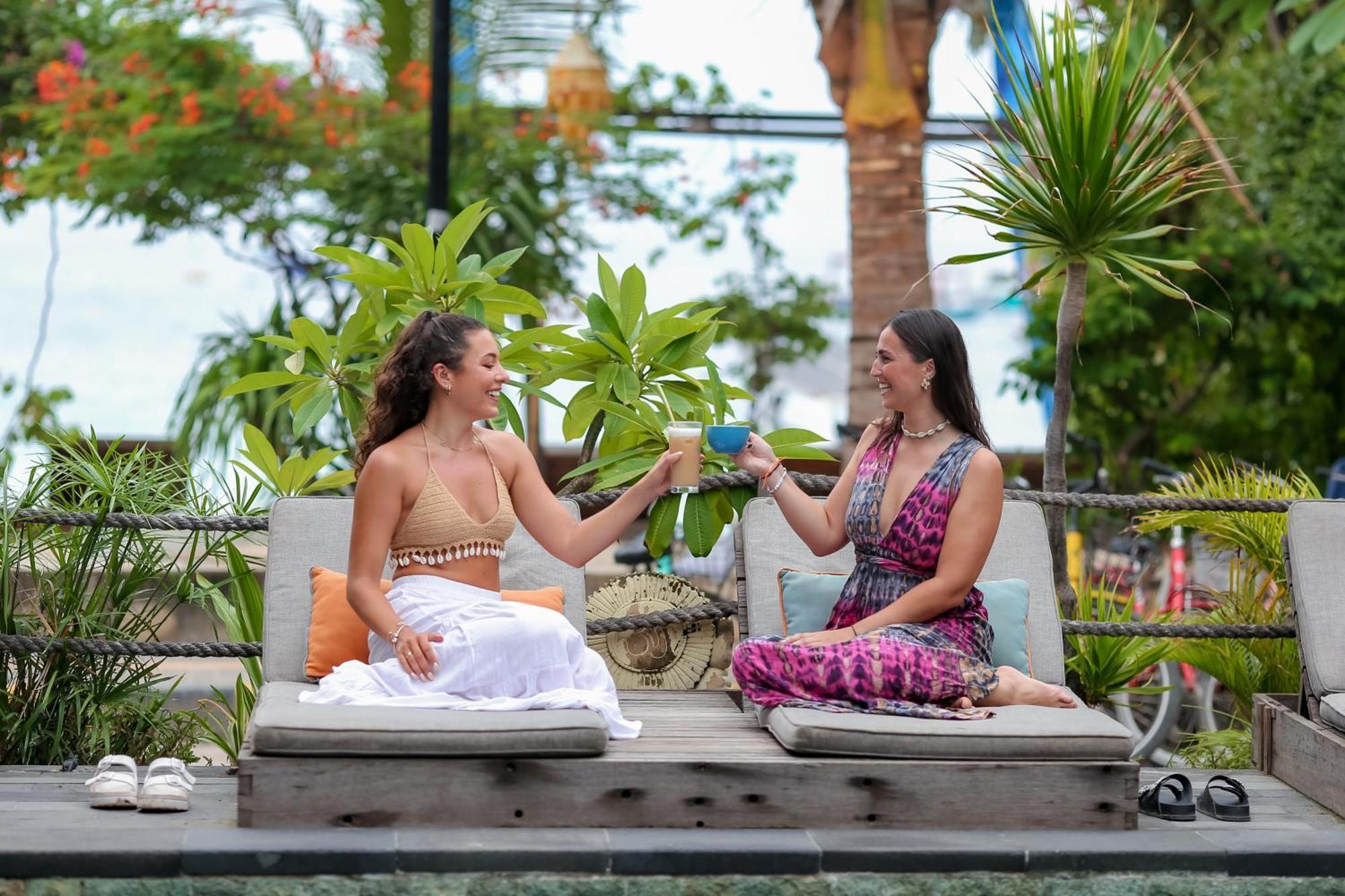 Pesona Beach Resort & Spa Gili Trawangan Luaran gambar